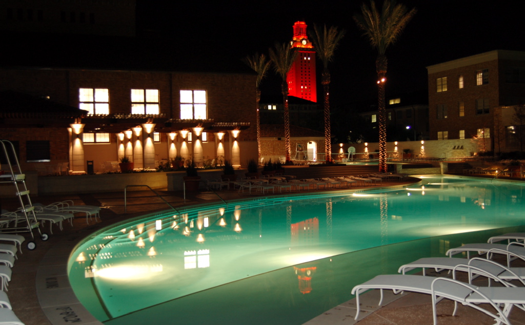 The University of Texas at Austin Gregory Gym Natatorium / Aquatics